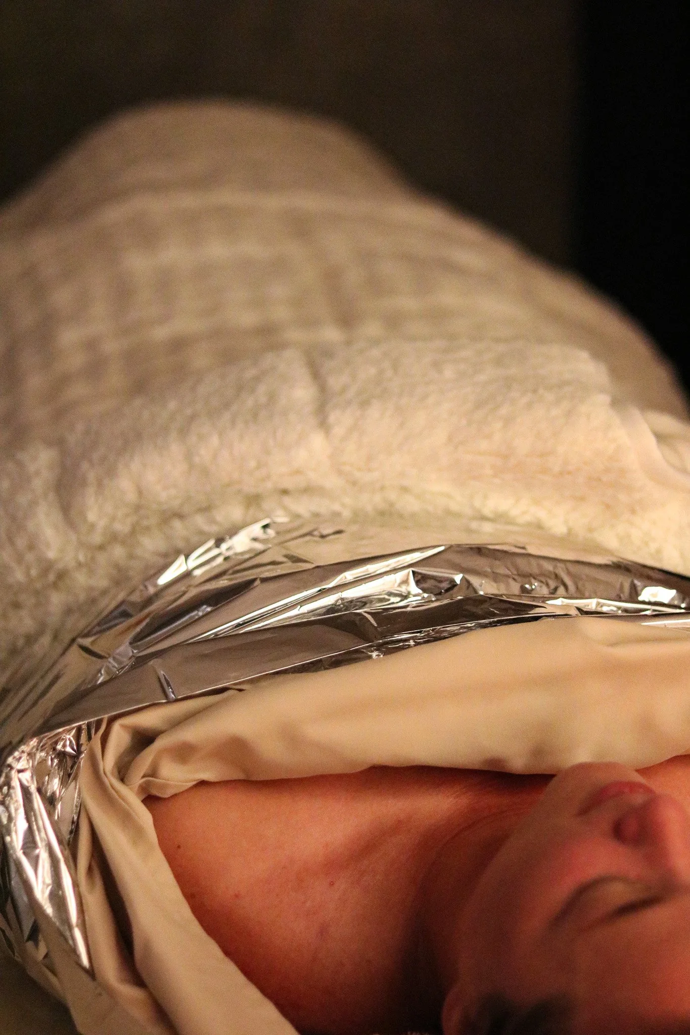 Heaven on Earth is the ultimate spa experience for the one looking to be pampered from head to toe. This treatment includes a full body exfoliation, a hydrating body mask, a face, neck and scalp massage, and a full body custom massage.