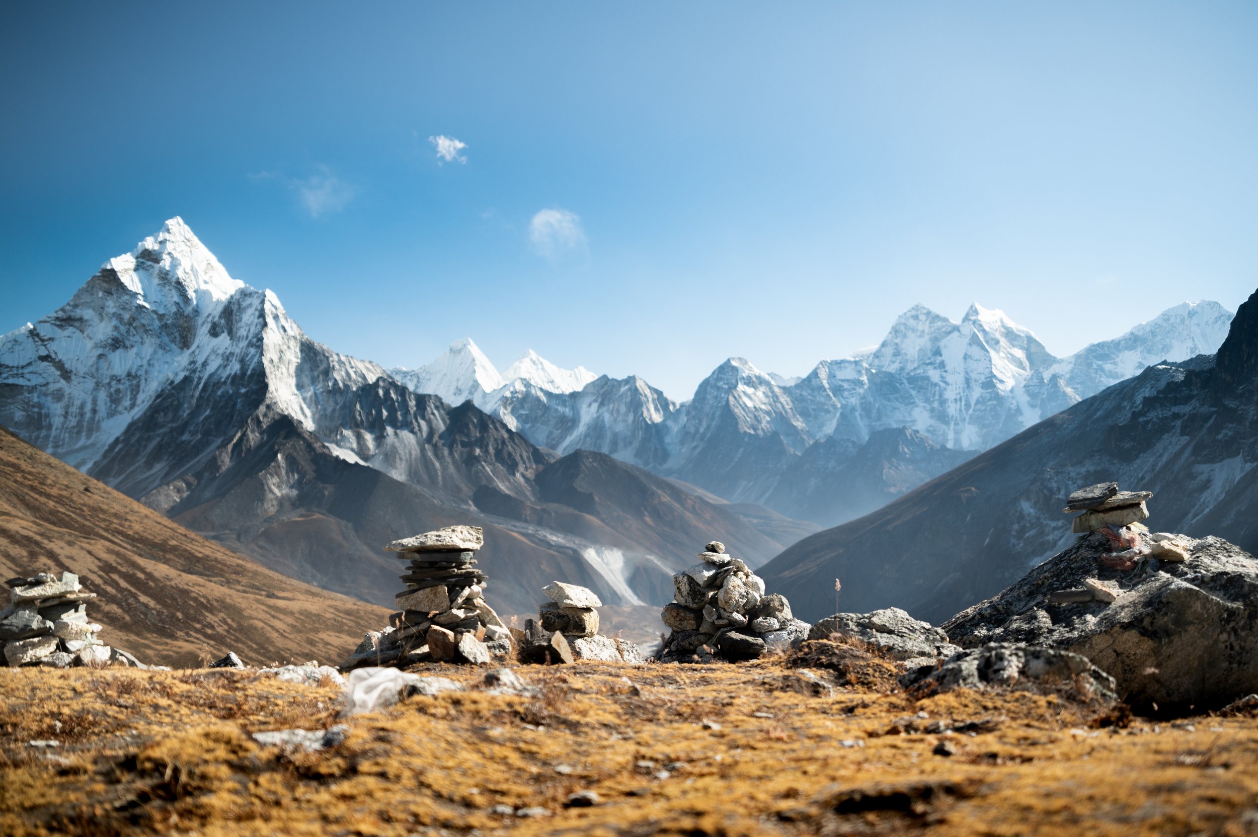 MONUMENTS FOR CLIMBERS WHO HAVE DIED ON EVEREST.jpg