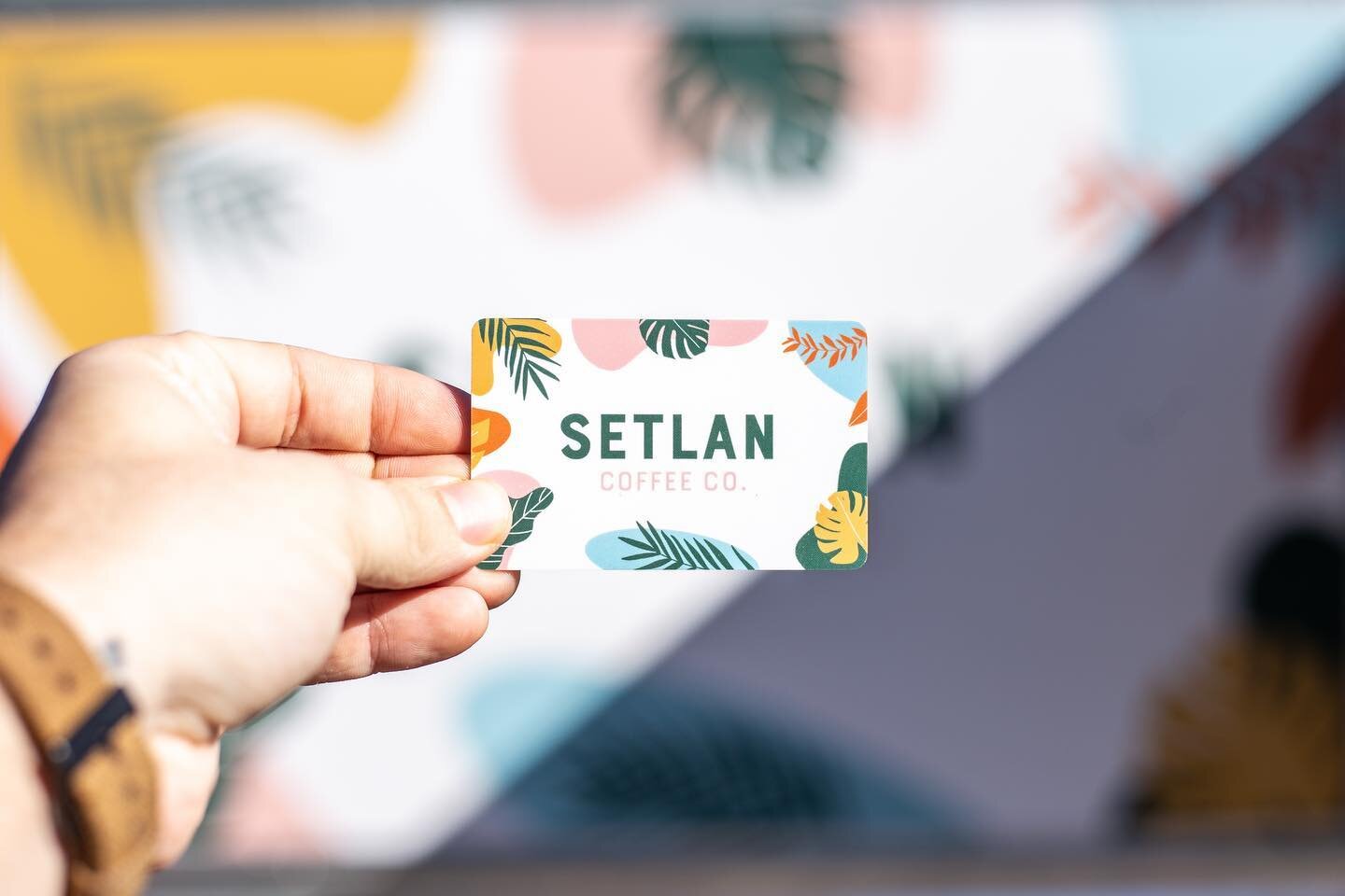 Spread the coffee love with a Setlan gift card ✨Pick up a physical one at the shop or send digitally via the link in our bio. We’re open until 3pm today!