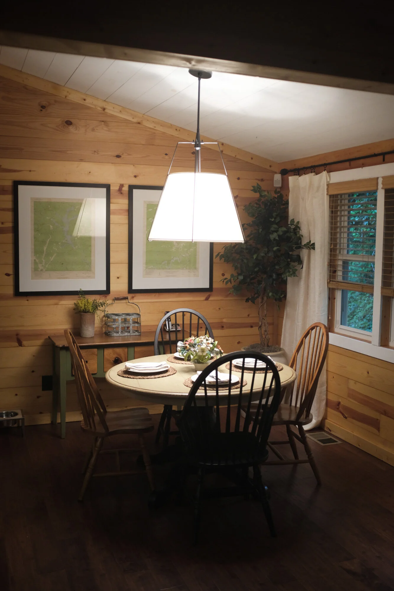 Living Areas — Timpson Cove Cottage