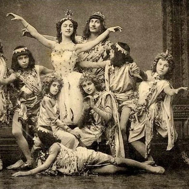 Today in Dance: November 17
Born Today - Platon Karsavin
Find out what dancer shares your birthday:
https://www.dawndavisloring.com/todayindance