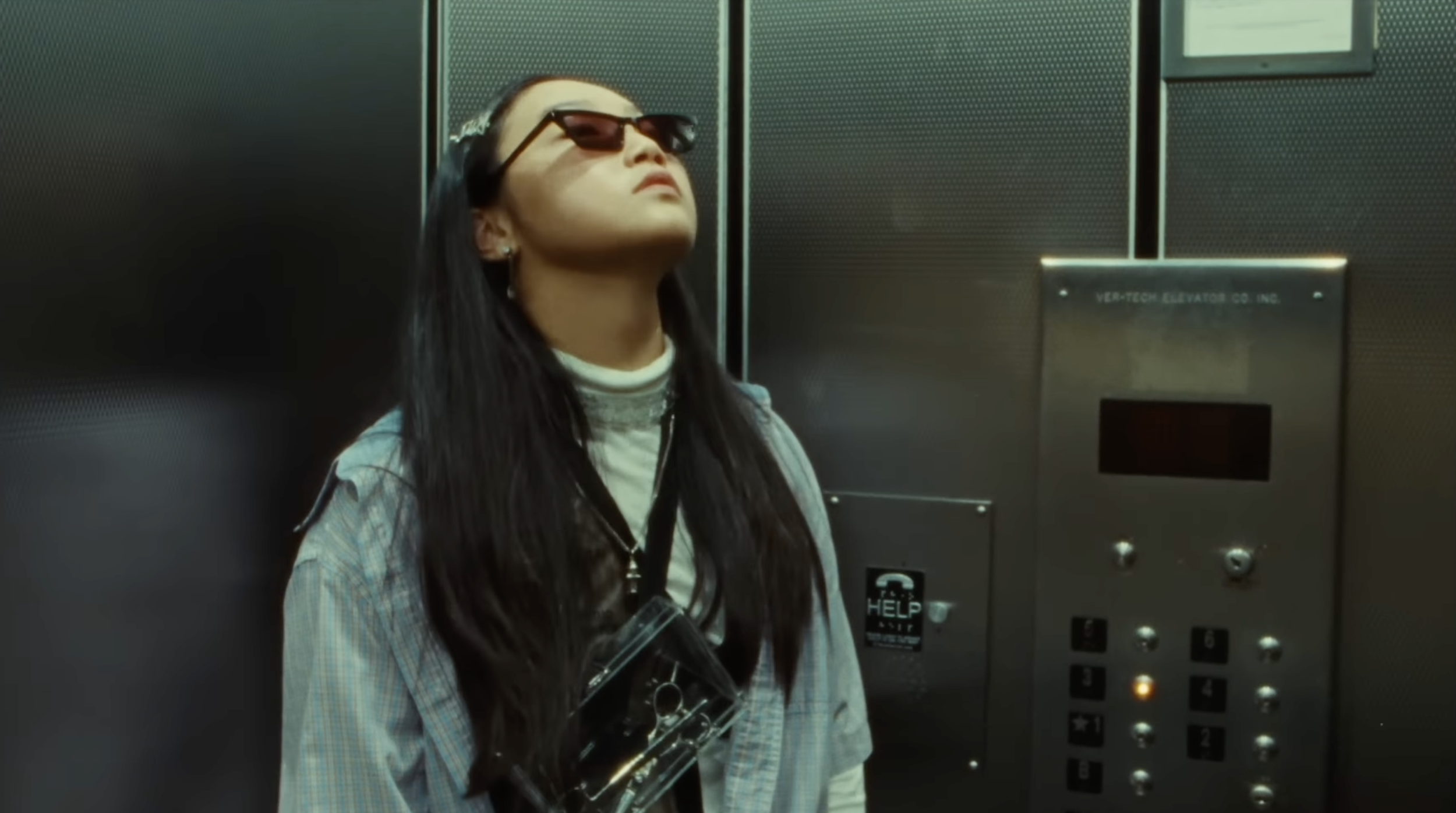 VIDEO 2 [BUILDING]: ELEVATOR SHOT