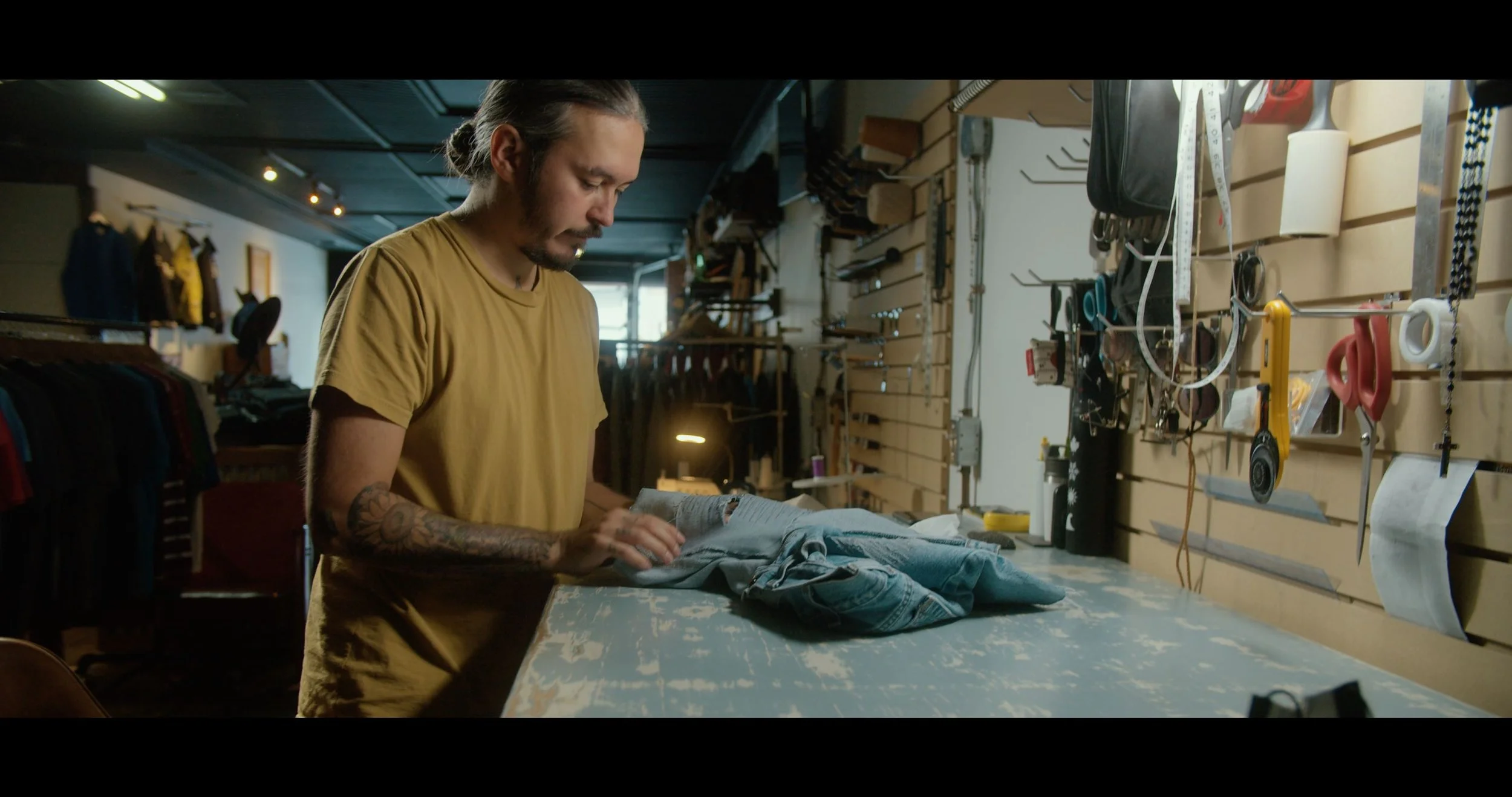 Episode 1.00_08_50_09.Still004.jpeg