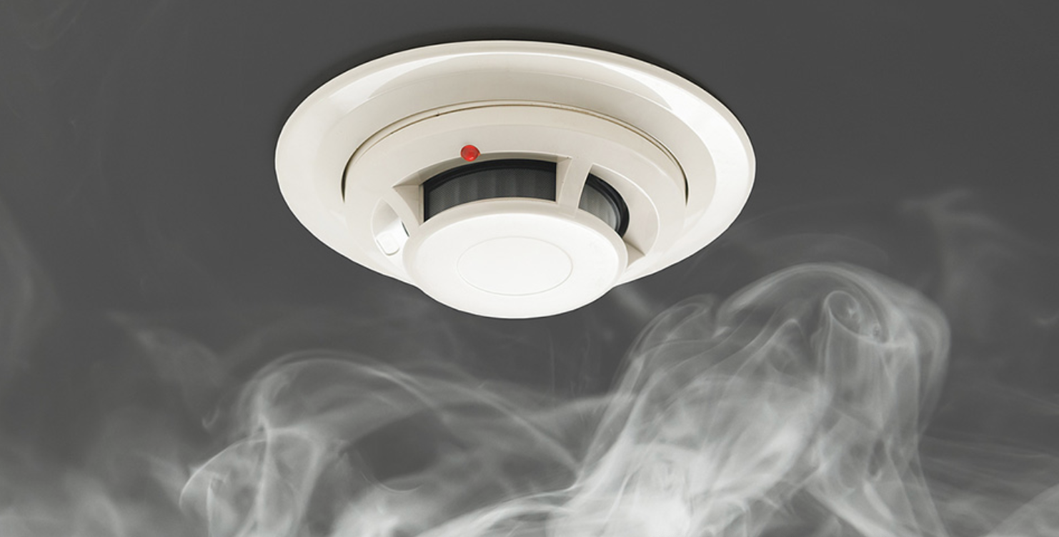 Smoke Detector: What to Look For &amp; When to Replace