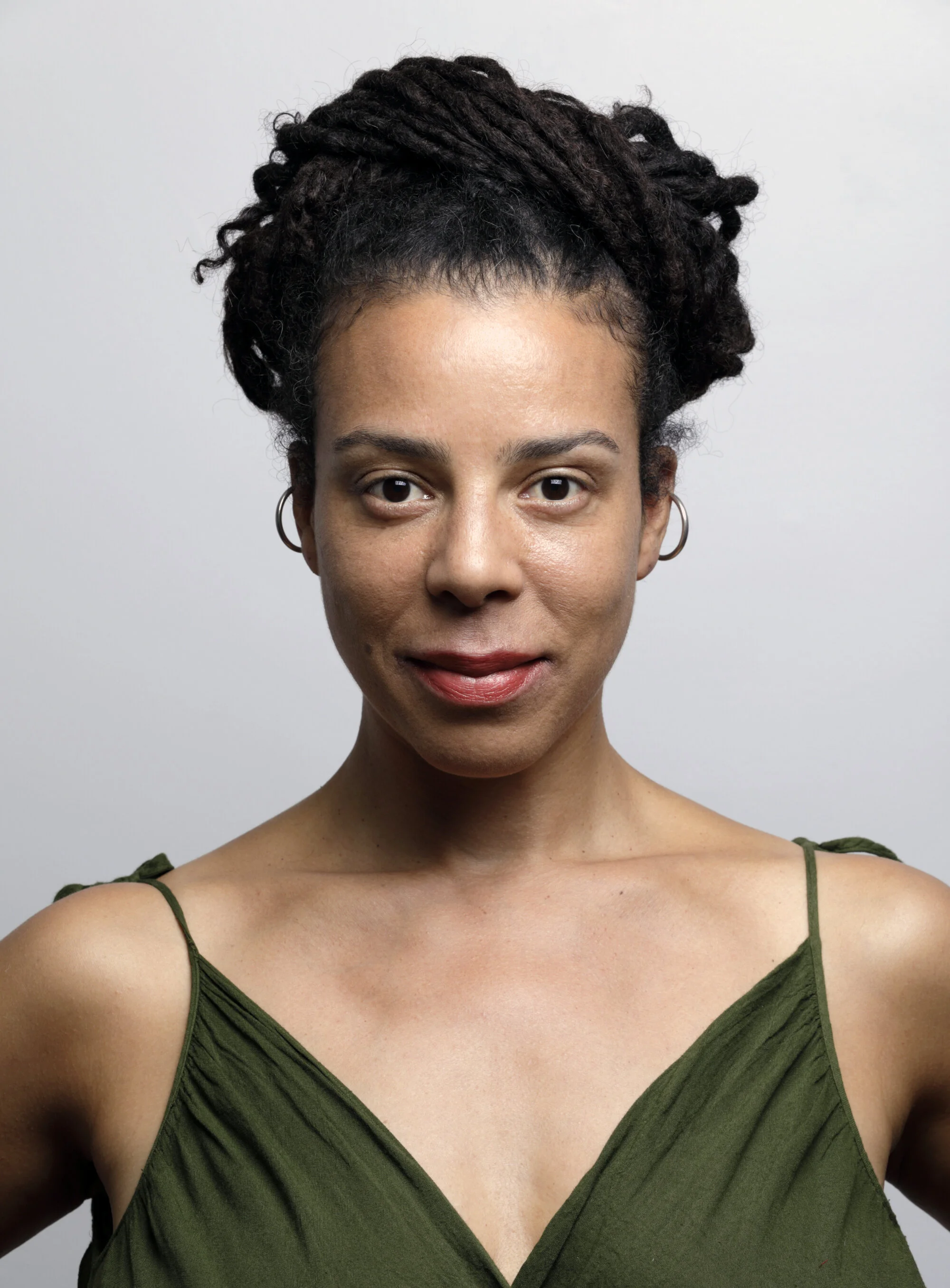 Tawhida Tanya EvansonArtistic Associate, Connecting Perspectives Tawhida Tanya Evanson is an Antiguan-Québecoise poet, author and artist. Her two poetry collections are Bothism (Ekstasis 2017) and Nouveau Griot (Frontenac 2018), and her first novel Book of Wings (2021) is fresh from Véhicule Press. She also has recent work in The Fiddlehead, UPPERCASE and Changing the Face of Canadian Literature (Guernica).  With a 25-year practice in spoken word, she has performed at literary and arts festivals in over a dozen countries, released four studio albums and six videopoems including the award-winning Almost Forgot my Bones. In 2013, she was Poet of Honour at the Canadian Festival of Spoken Word and received the Golden Beret Award for her contribution to the genre. She is program director of The Banff Centre Spoken Word Residency and vice president of The Quebec Writers' Federation. She works as an arts educator and arts event producer in Tiohtià:ke/Montréal, and moonlights as a whirling dervish.