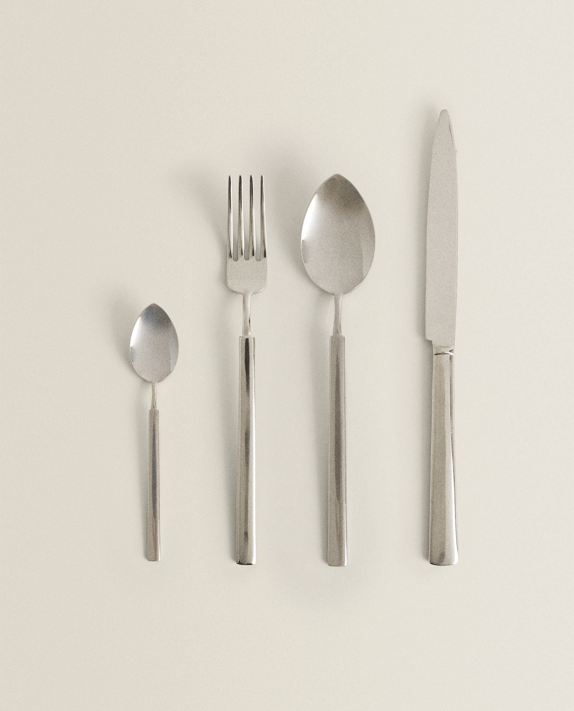 4pc | Portugese Flatware