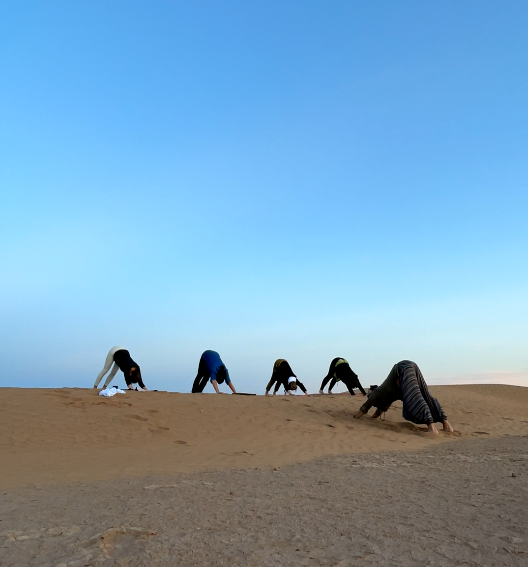 03_rafaelserranoyoga_marokko.PNG
