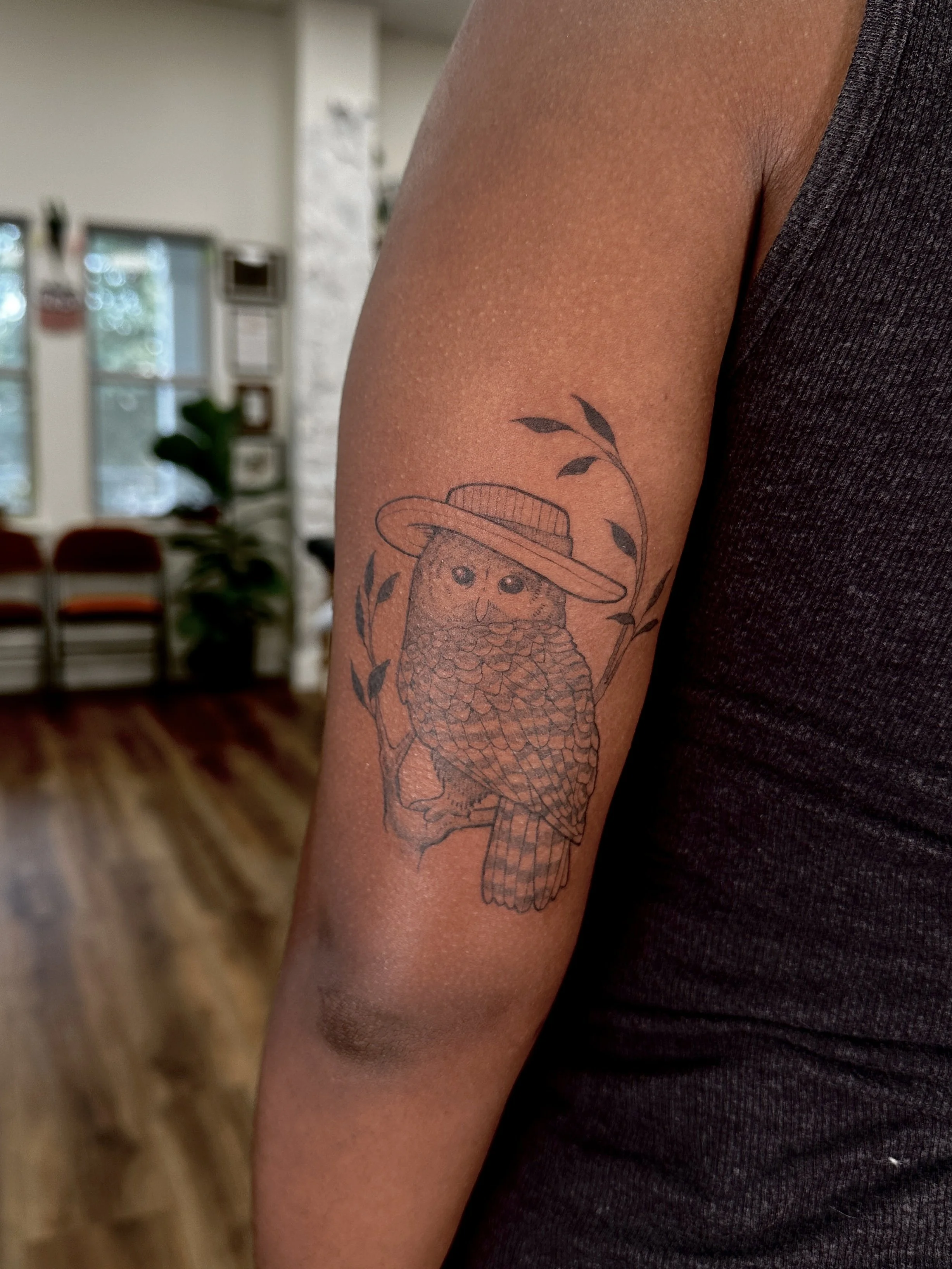 BeckyWaterhouse_Tattoo_Owl-with-hat_IMG_0943.jpg