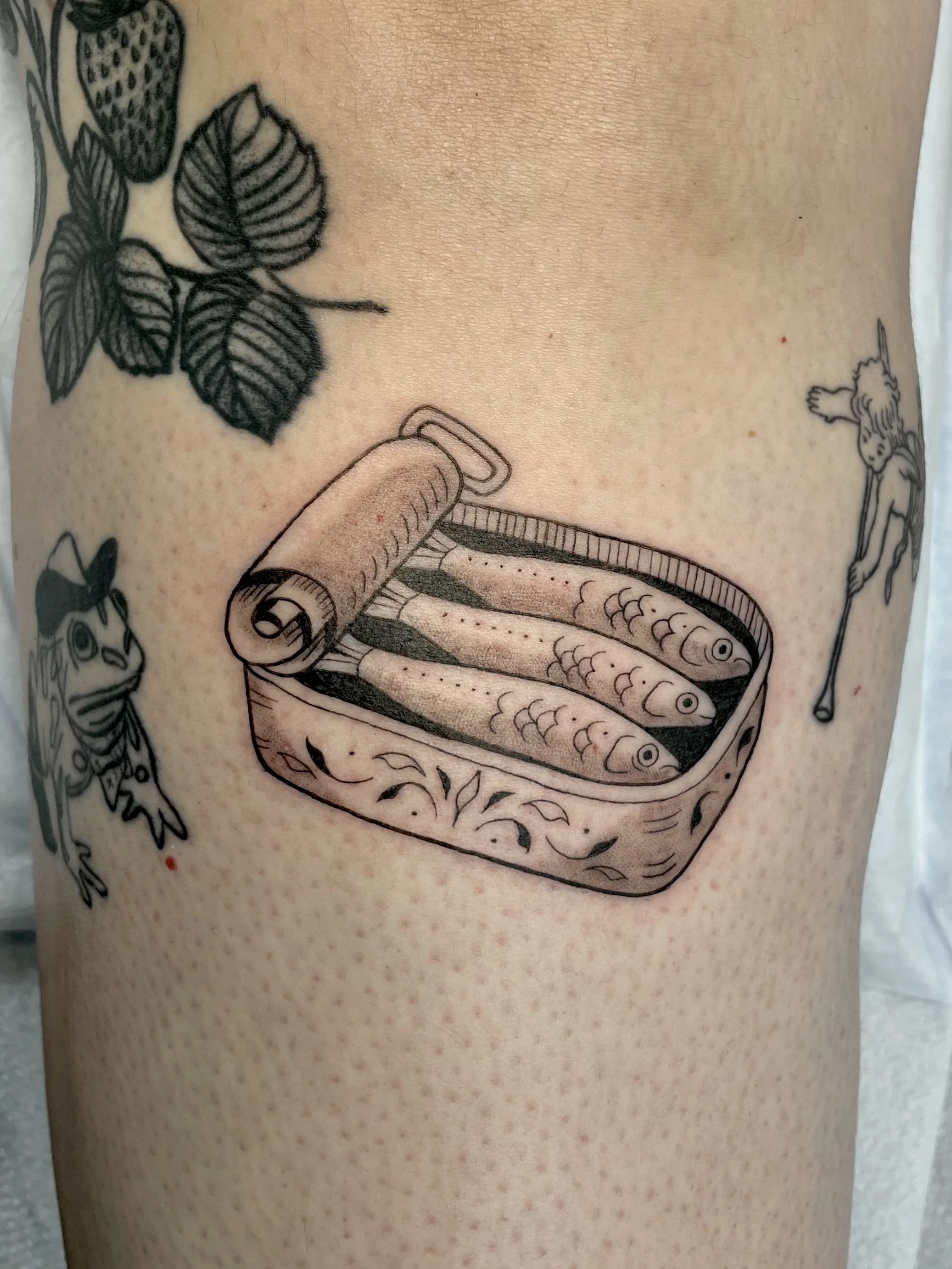 BeckyWaterhouse_Tattoo_Sardine-tin_IMG_1376.jpeg