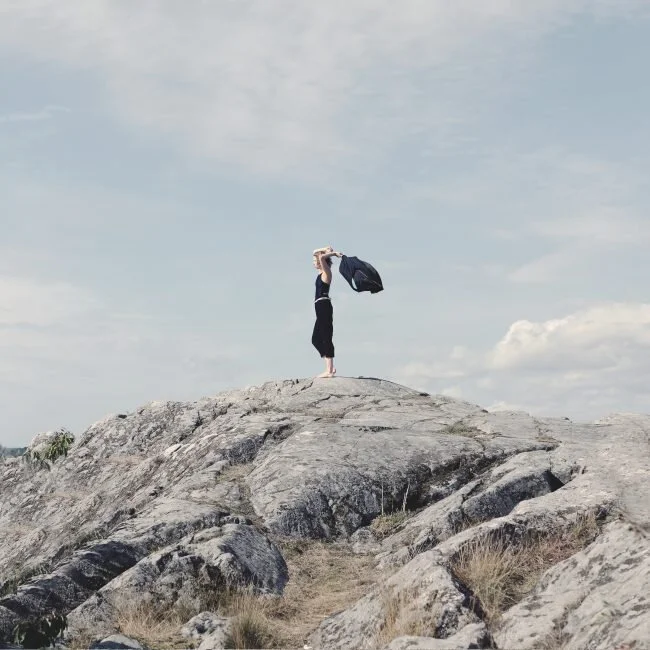 HOW I AFFORD TO TRAVEL ! (budget tips)