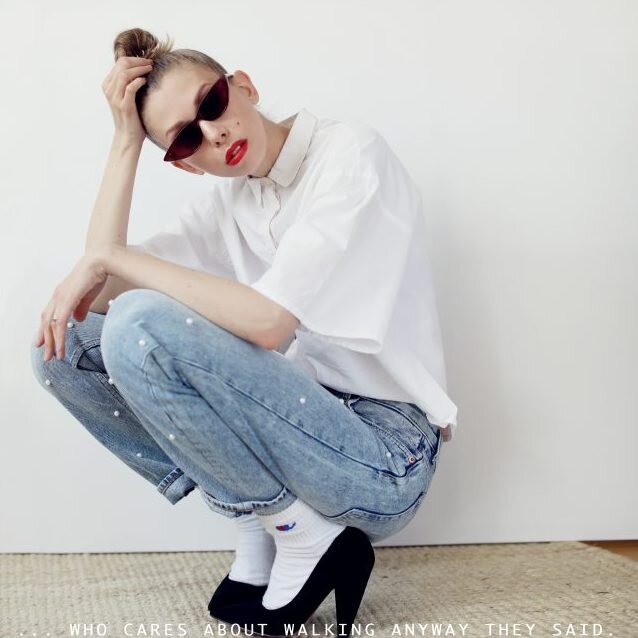 10 WEIRD SIGNS YOU'RE A MILLENNIAL !