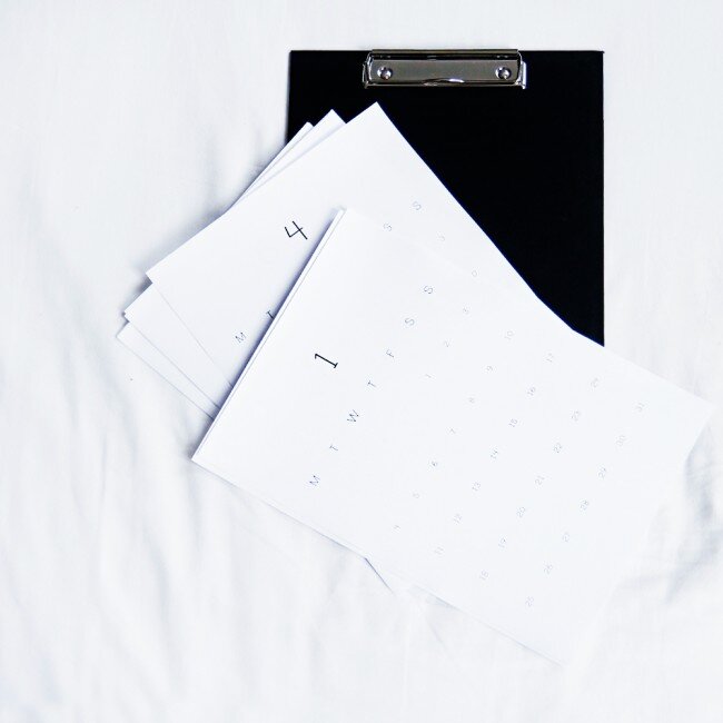 INTERIOR : my xmas gift to you | printable minimalist calendar