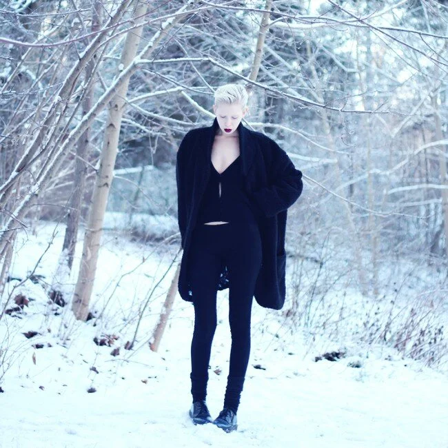 FASHION : frozen stockholm | + a road trip