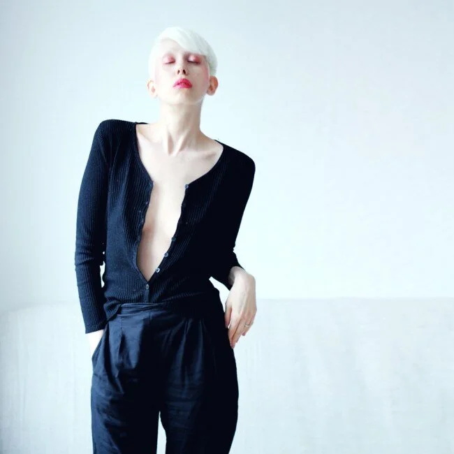 BEAUTY : cut and bleached ( by david )