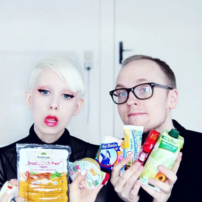 FOOD : trying weird vegan german food | therese lindgren collab
