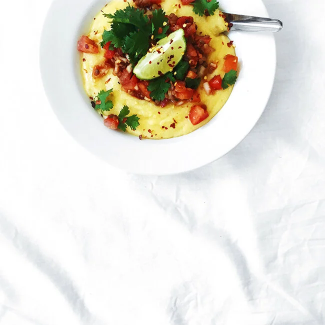 RECIPE : creamy polenta with lentil salsa | simple cooking for lazy summer days