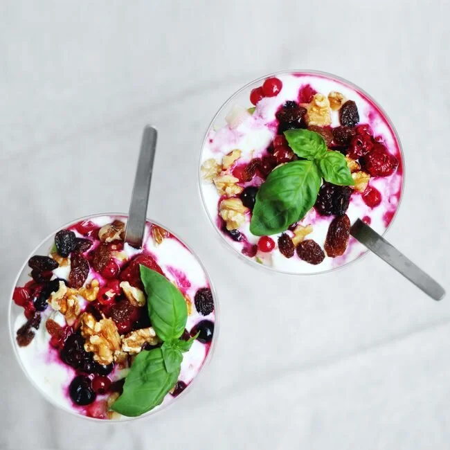 FOOD : weirdly healthy + easy late night snacks