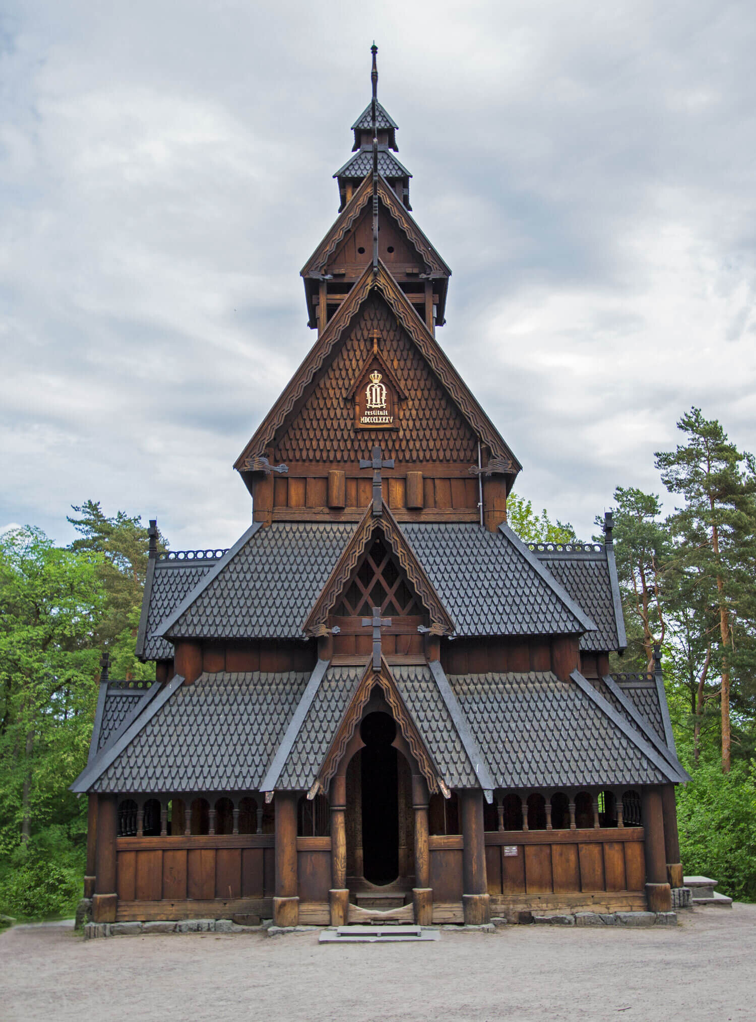 whole-widen-world-oslo-stave-church-sm.jpg