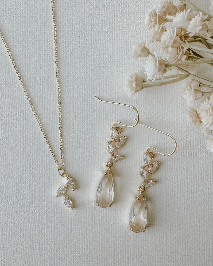 Willow Wedding Earrings- Gold