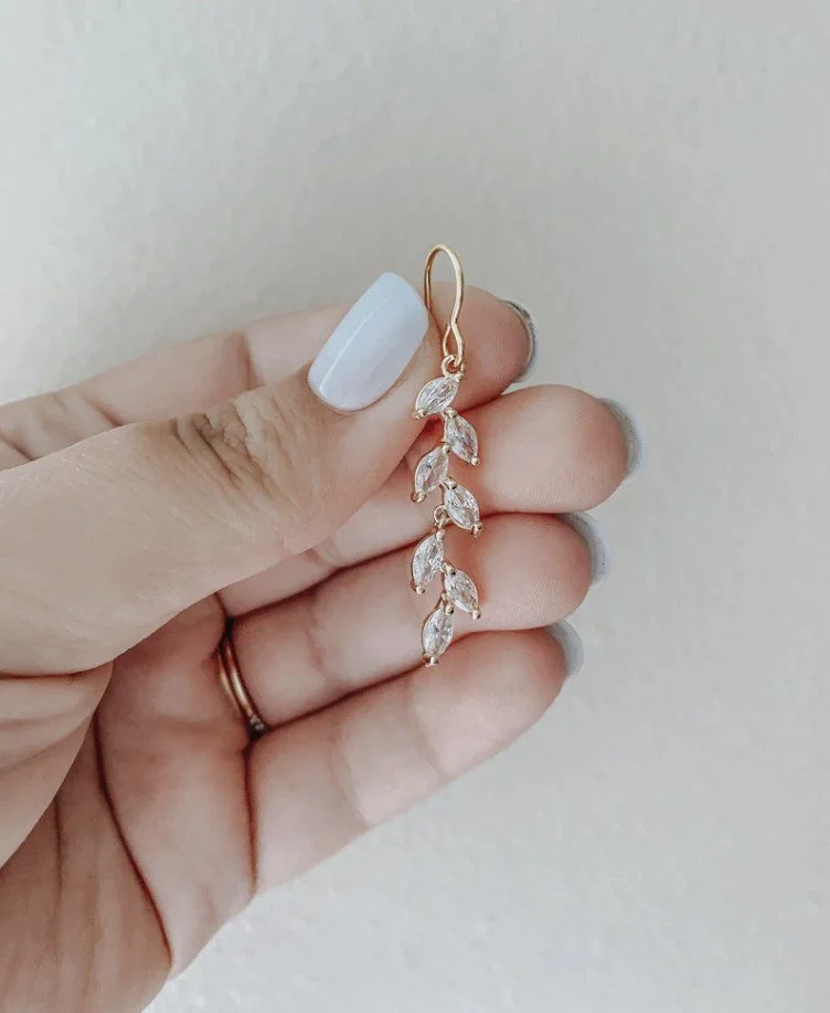 Ivy_Gold_Earring_3.jpg