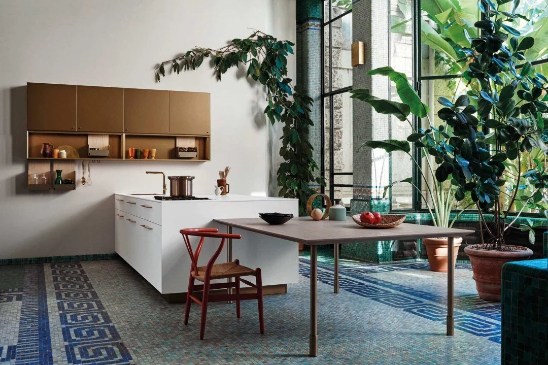 Maxima 2.2 by C E S A R