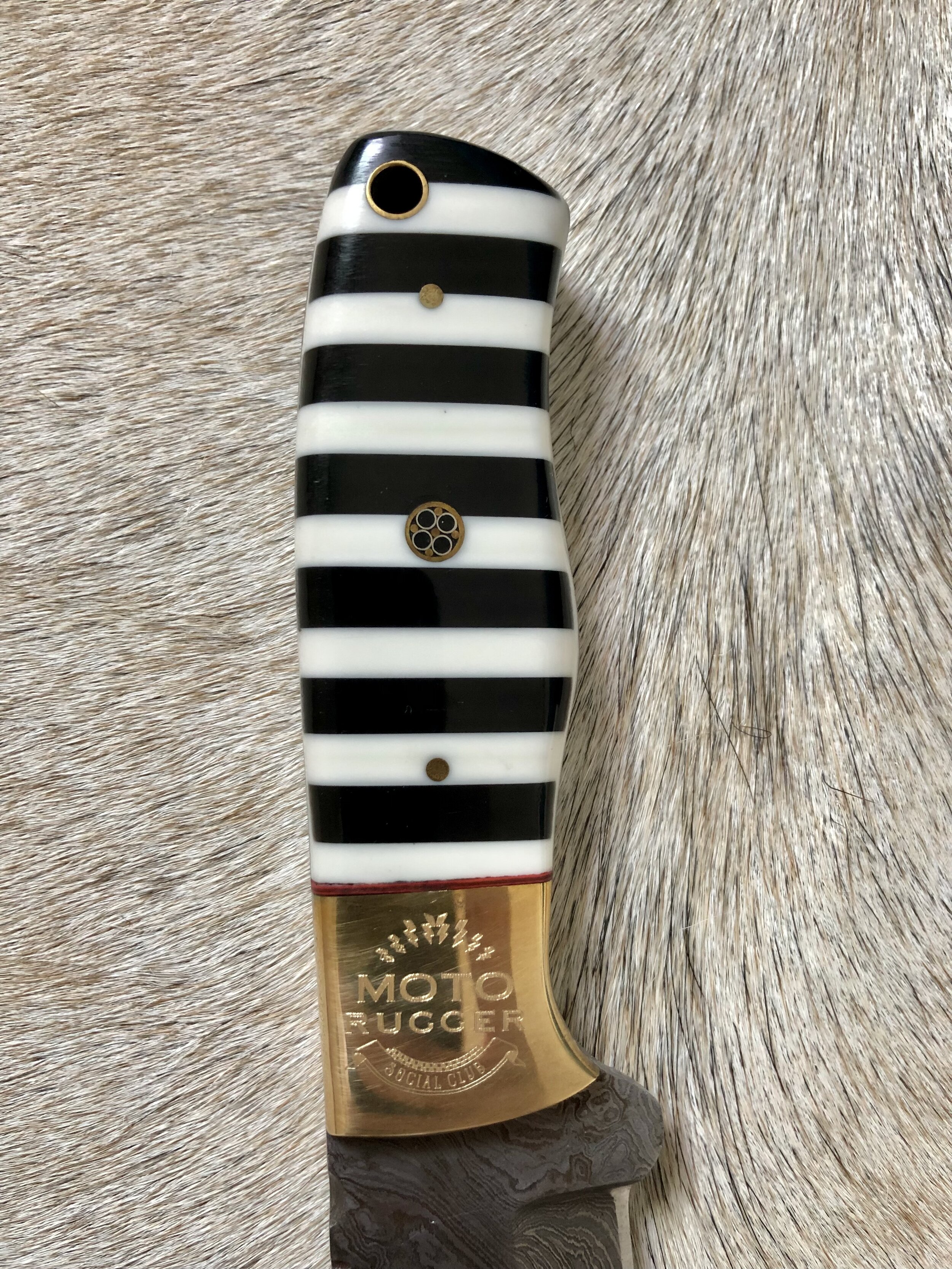 Knife handle .jpg