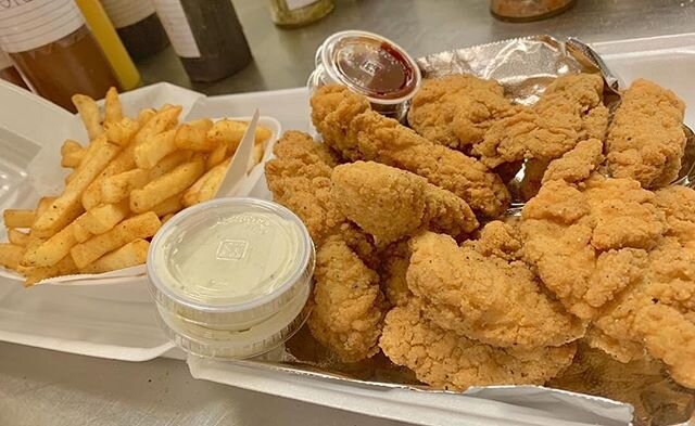 strips, strIPS, &amp;&amp; MORE STRIPS right here at Wings World 🌎 Head to a location near you !!
#wingsworld #wingsworldwheatland #wingsworldmlk #chicken #dallas #texas