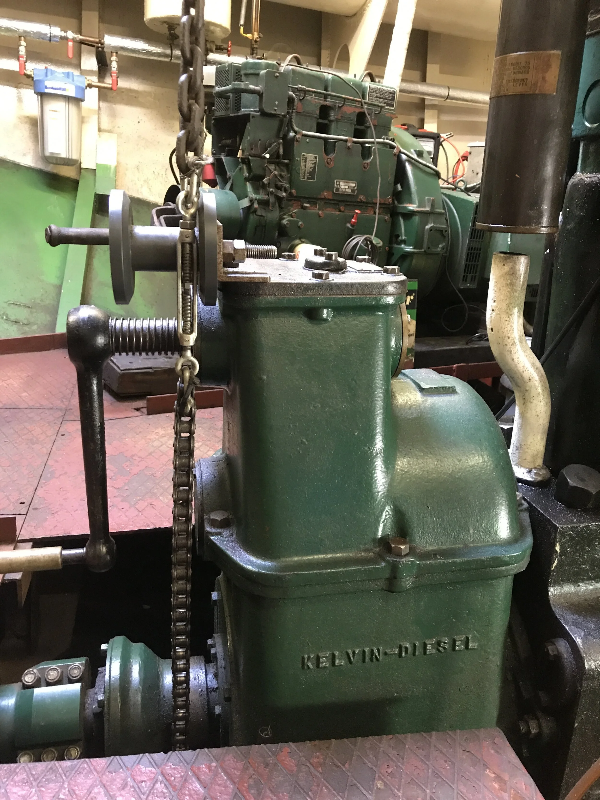 Gearbox coupled to Kelvin K4