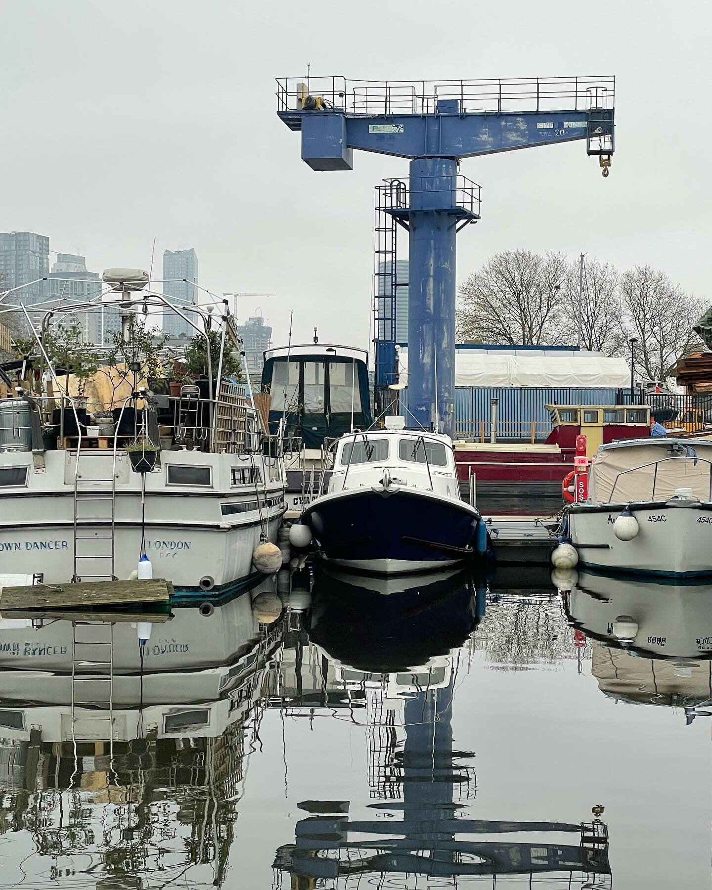 Lady Charlotte a Seaward 25 our new listing is ready for viewings. #se16 #southdockmarina #canadawater #riverthames #zeewarriors