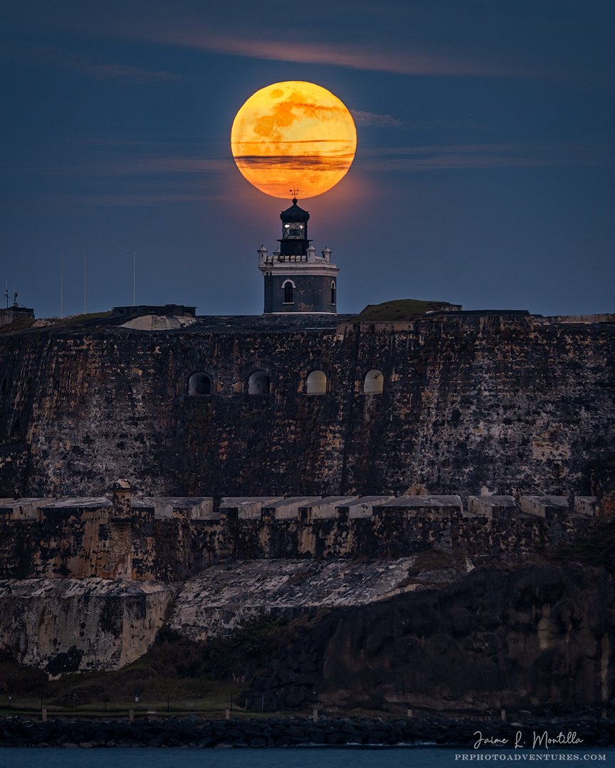 Moon over Morro Feb 2026-2.jpg