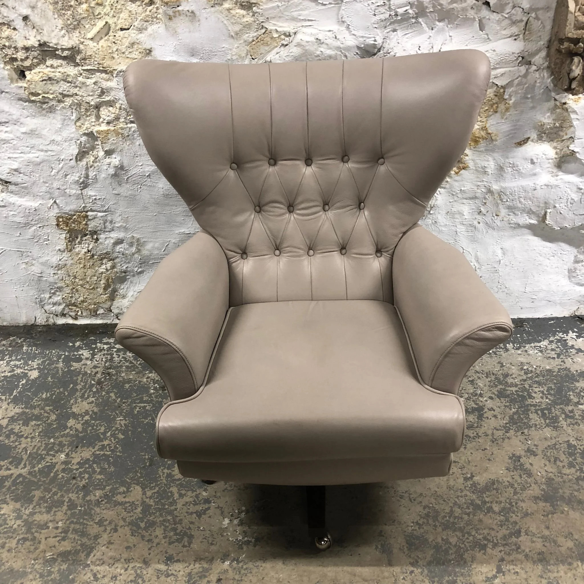 WhatsApp Image 2025-11-12 at 17.20.05.jpeg