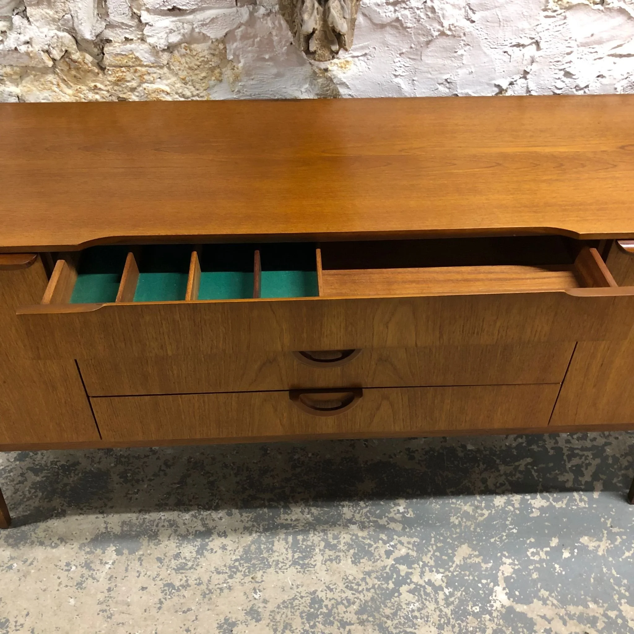 WhatsApp Image 2025-11-20 at 09.29.18 (2).jpeg