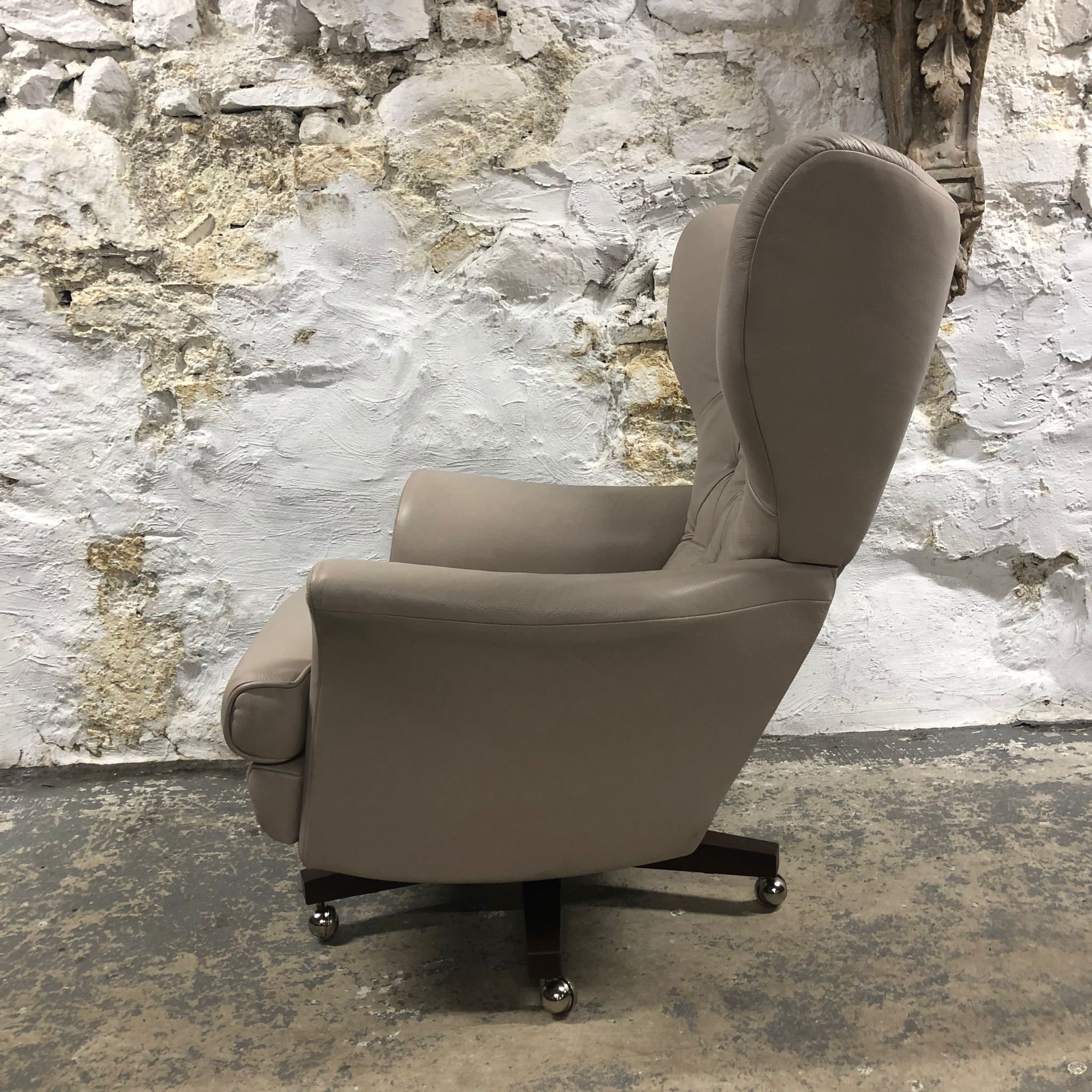 WhatsApp Image 2025-11-12 at 17.20.03 (2).jpeg