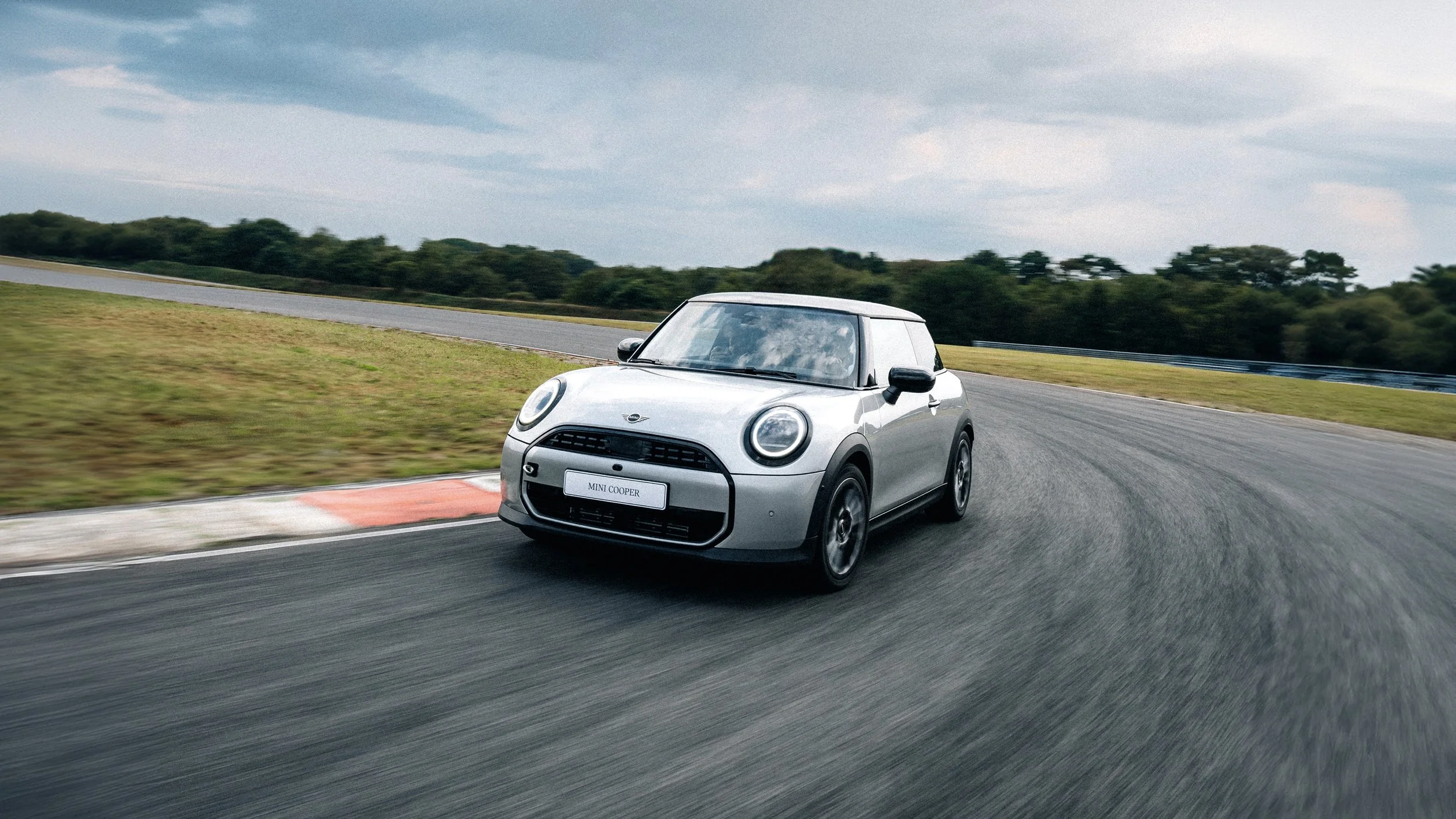 MINI - Nantes virage.jpg