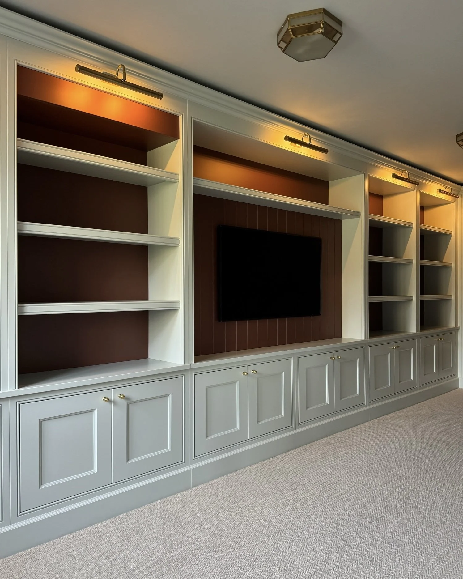 NC Bespoke Interiors-Media-Unit