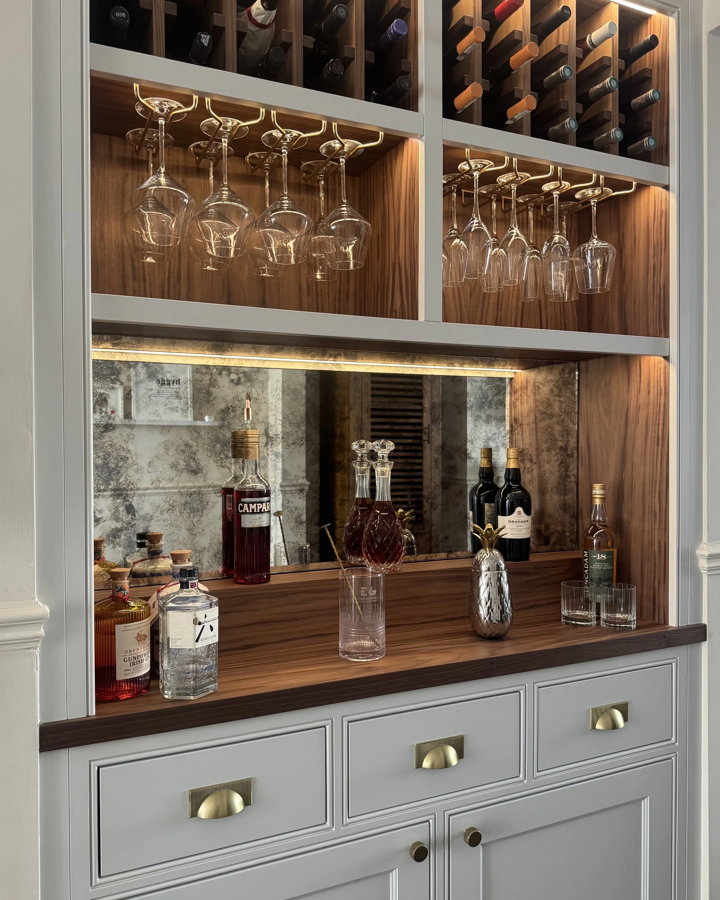 NC Bespoke Interiors - Drinks cabinet