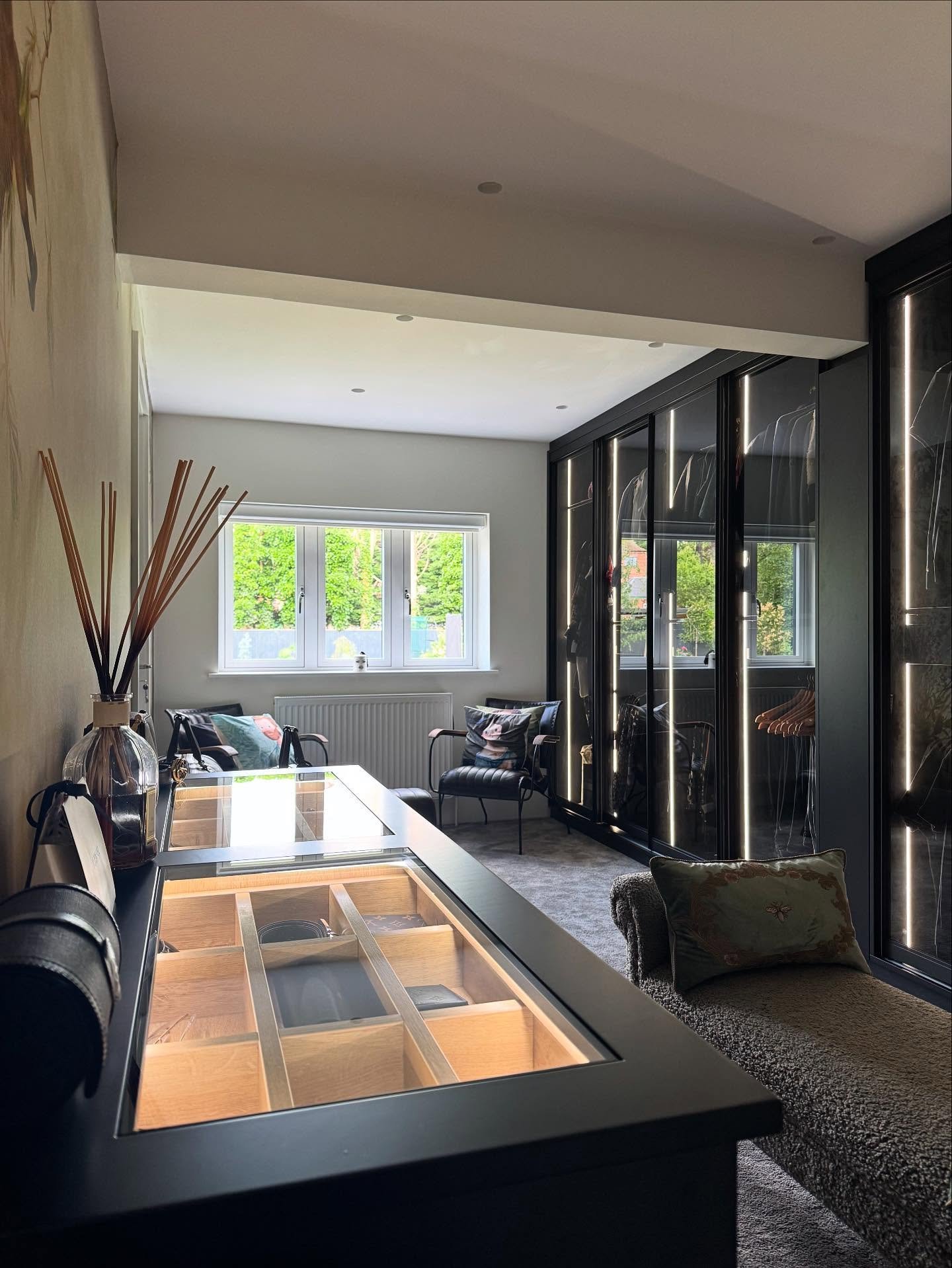 A recent project for a returning customer, it&rsquo;s been a pleasure to work with them again on another project in their beautiful home.

Featuring a set of modern fitted pieces with push-to-open drawers and pre-finished internals and externals thro