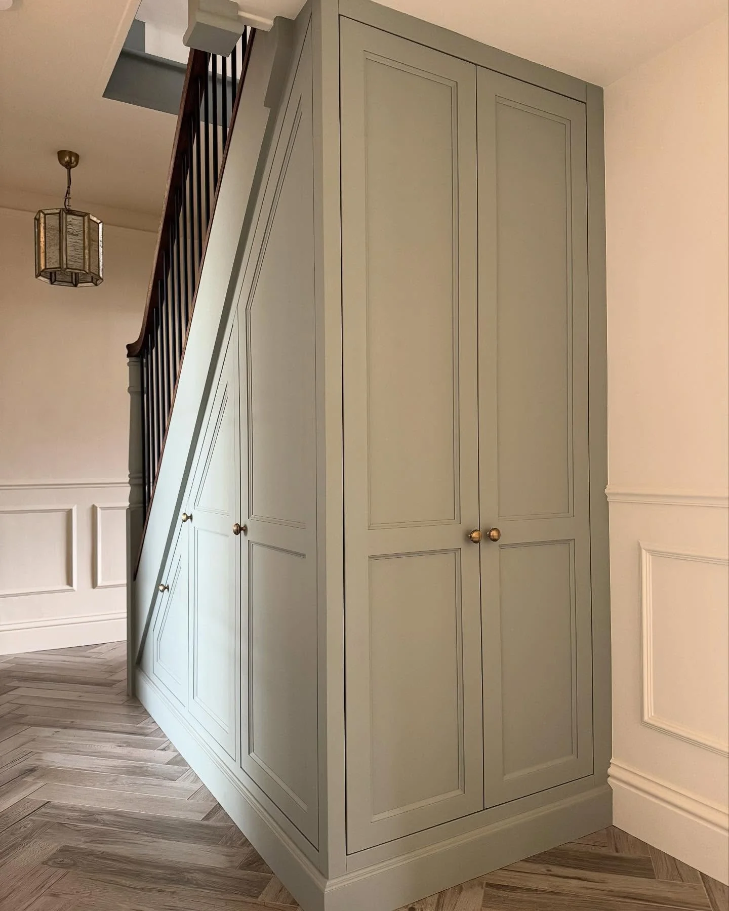A continuation of our bespoke joinery for this beautiful home, this time transforming an unused space beneath the stairs into something practical and refined. ✨
This understairs storage was designed a little differently to the typical layout, with t