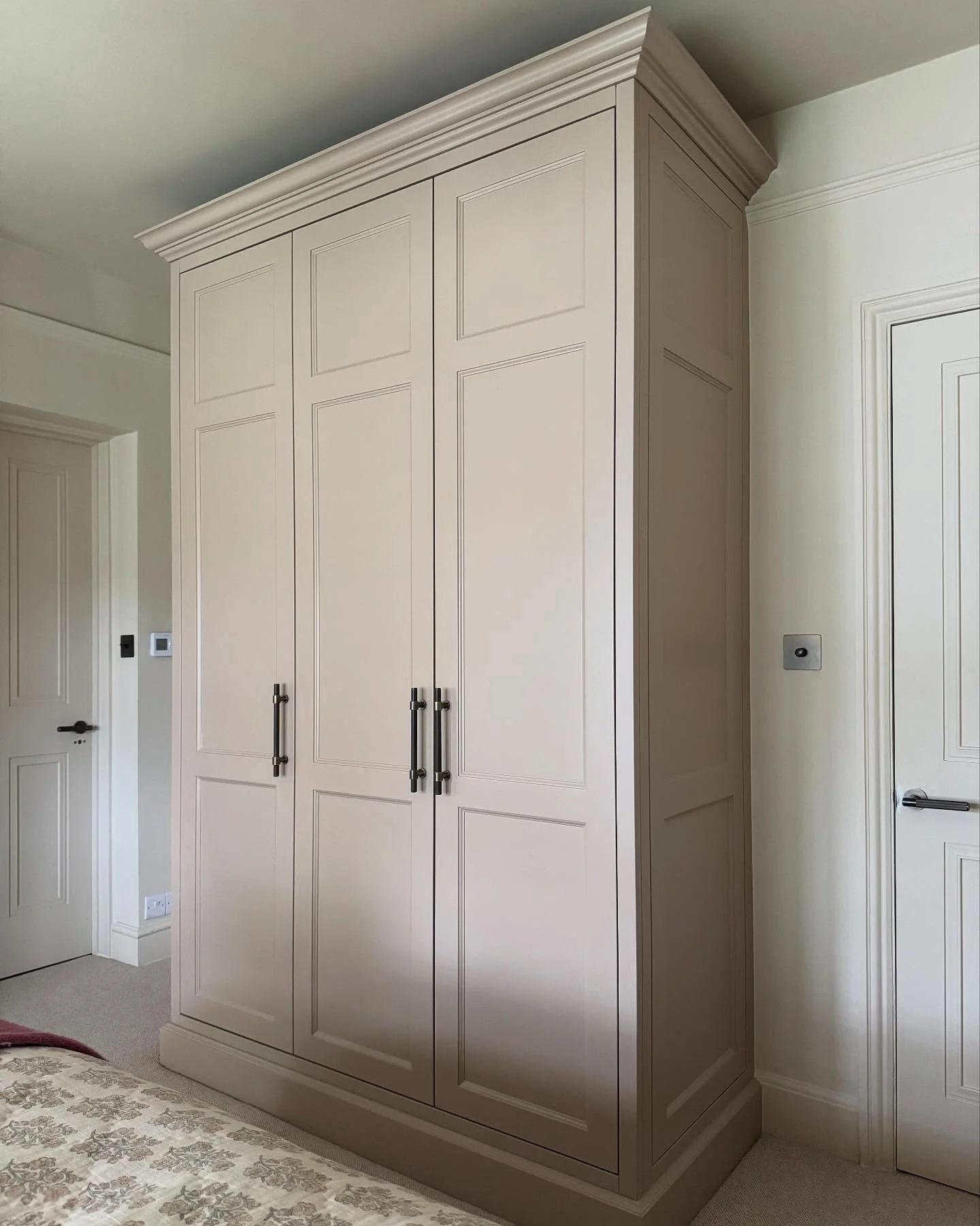A beautifully detailed wardrobe and dressing table, designed and crafted as part of our ongoing cabinetry in this lovely home. 🤍
Positioned within the same bedroom, both pieces were designed to work together in harmony, bringing design and function