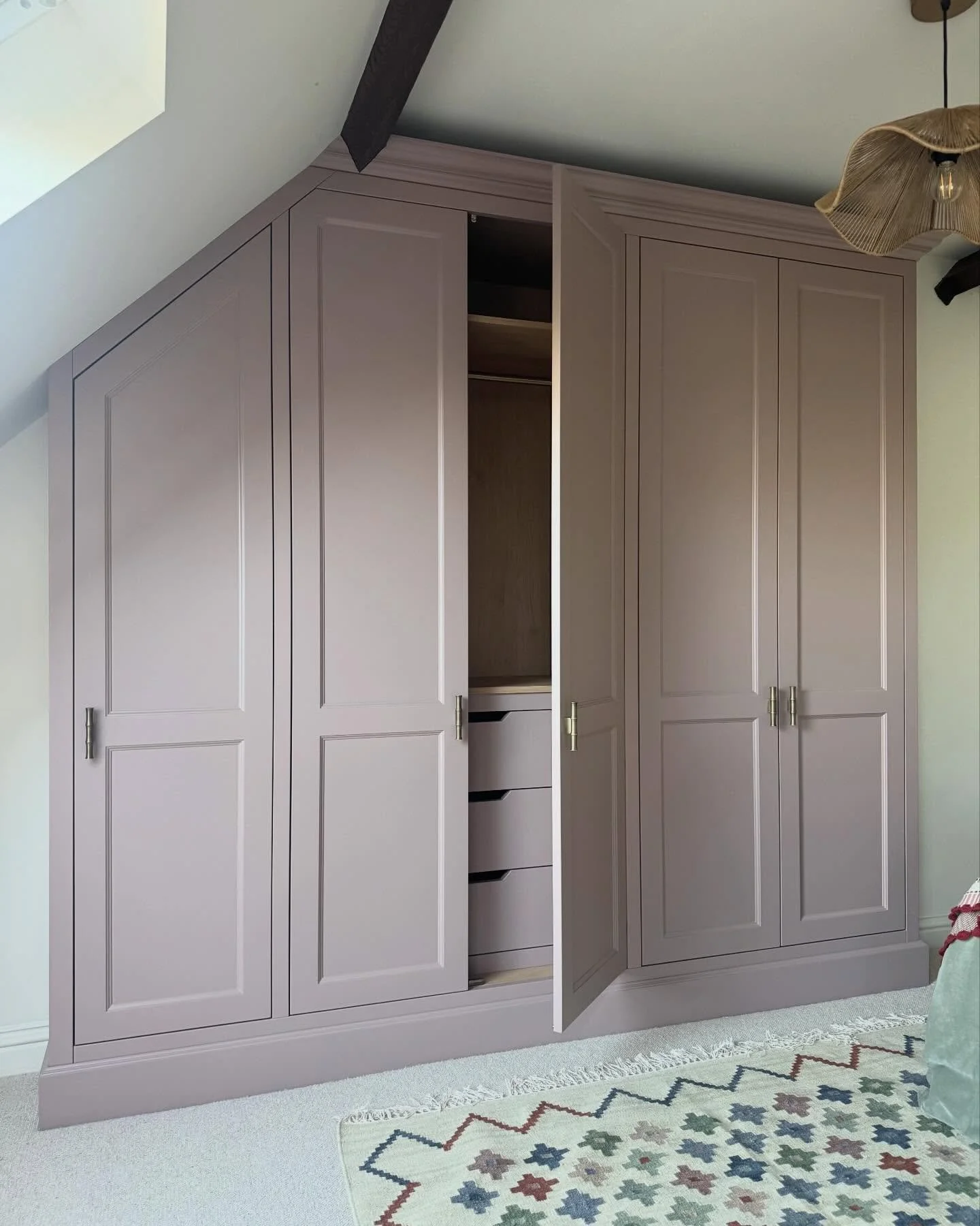 The final piece in this beautiful home 🤍

A bespoke fitted wardrobe finished in Farrow &amp; Ball &ldquo;Sulking Room Pink&rdquo;, paired with 2 chest of drawers in Little Greene &ldquo;Nether Red&rdquo;. A confident contrast, brought together with 