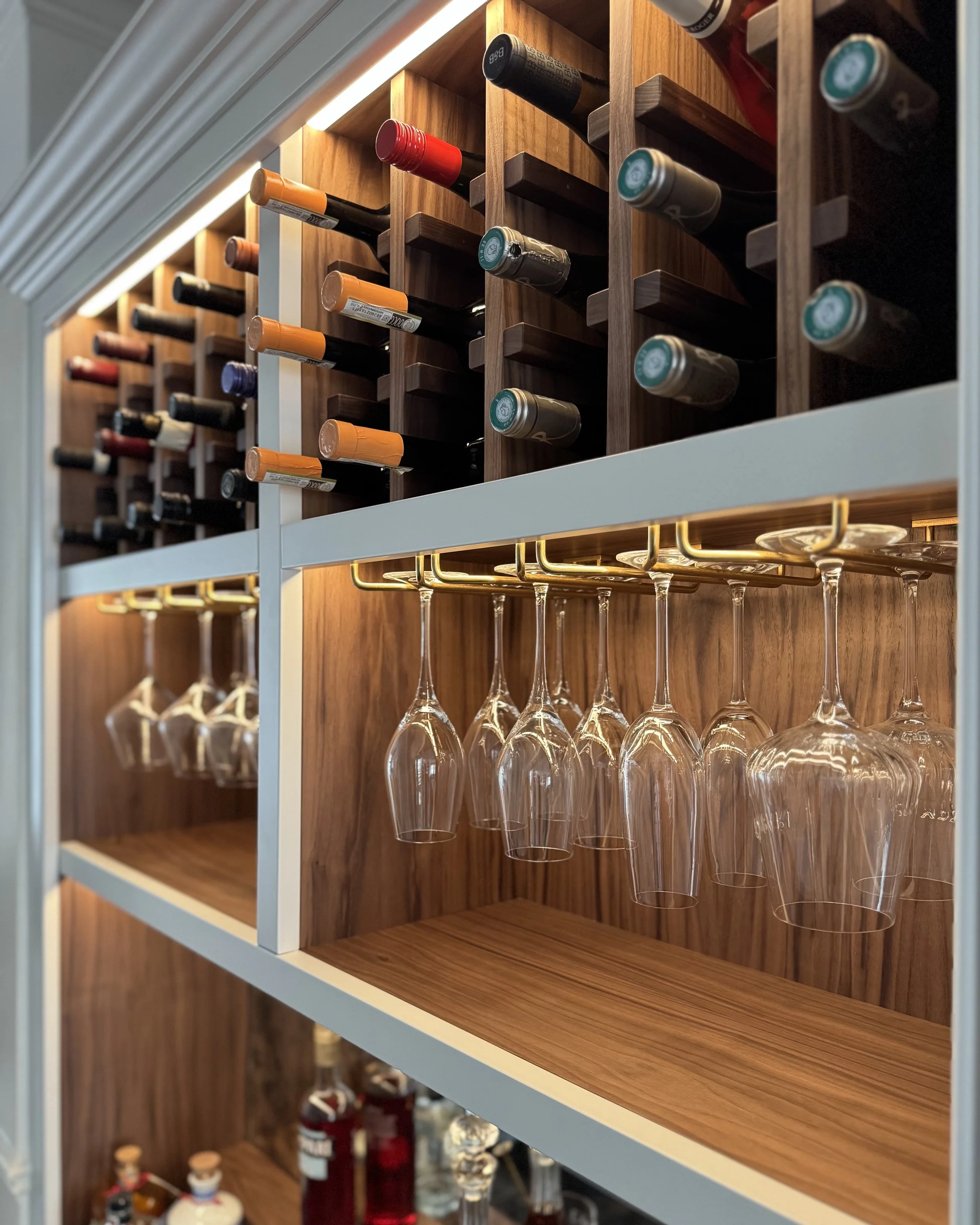 NC Bespoke Interiors - Drinks cabinet