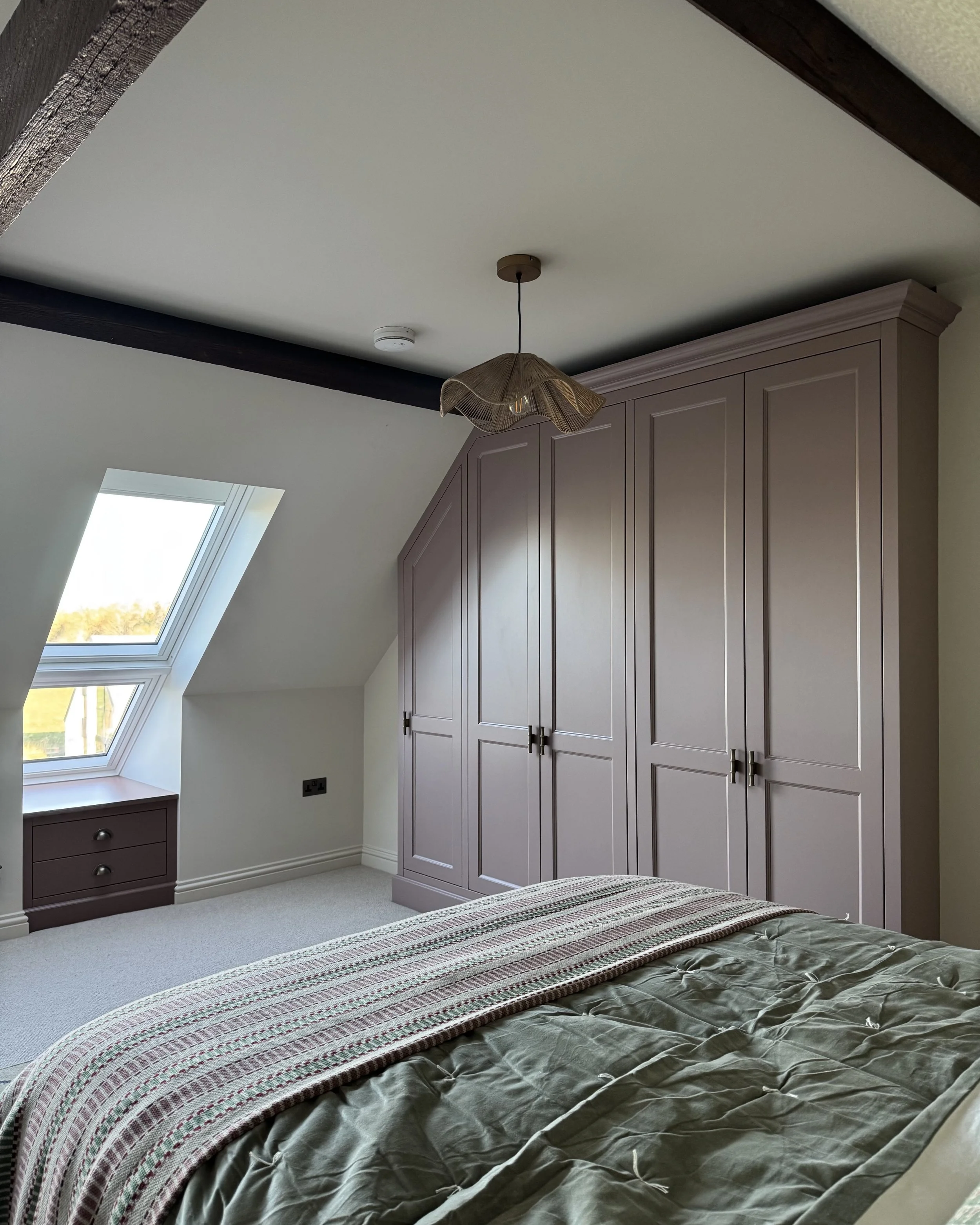 NC Bespoke Interiors-Wardrobe