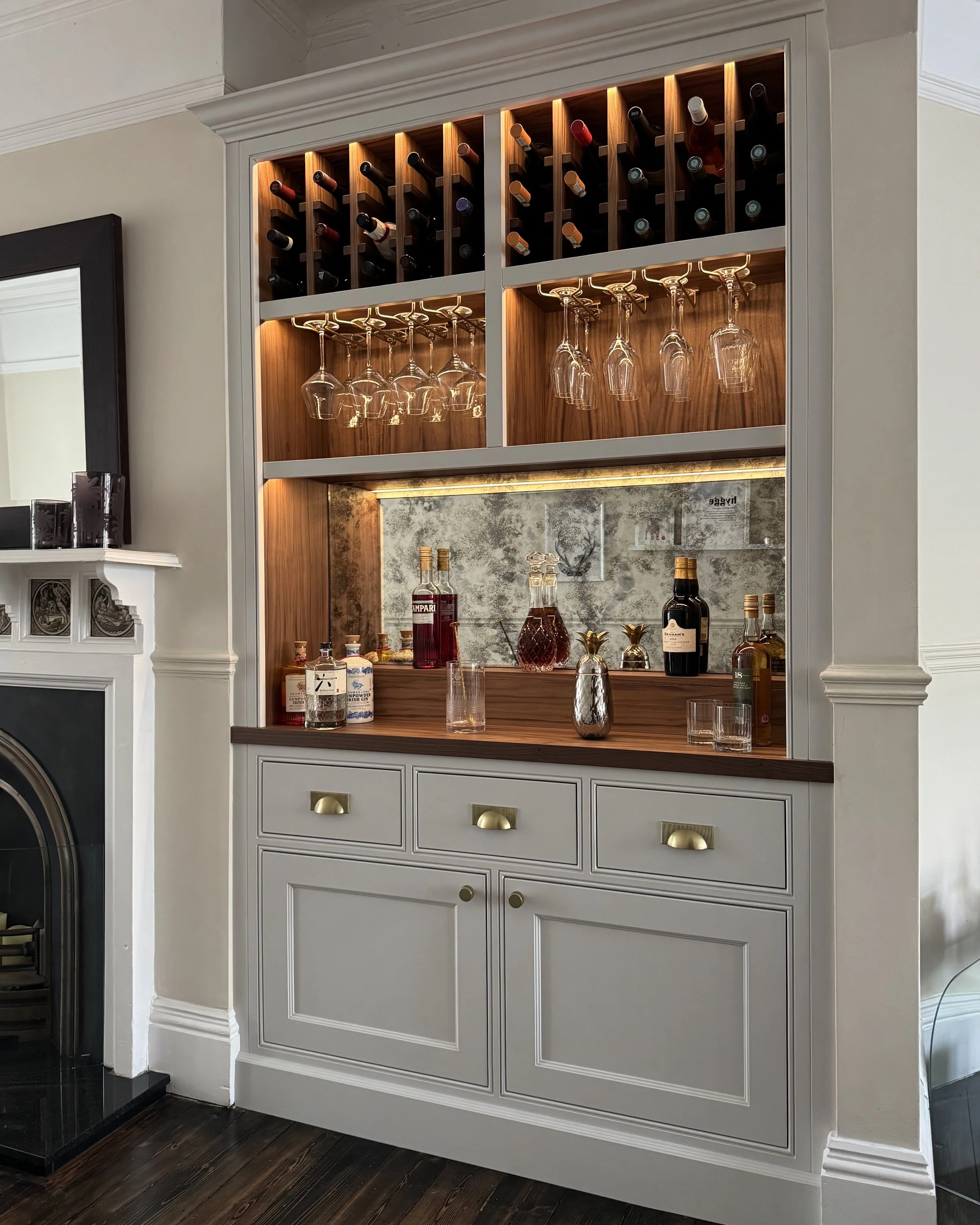NC Bespoke Interiors - Drinks cabinet