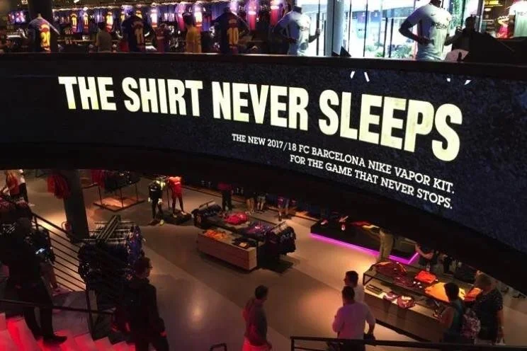 NikexBarca TDNS Club Shop 2.jpg