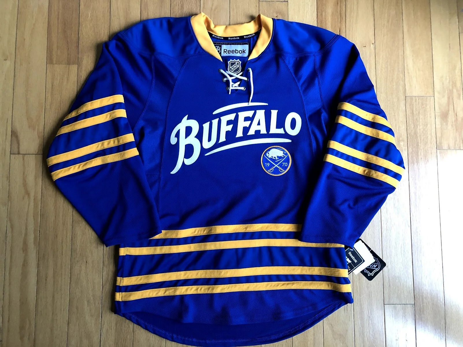 buffalo sabres 40th anniversary jersey