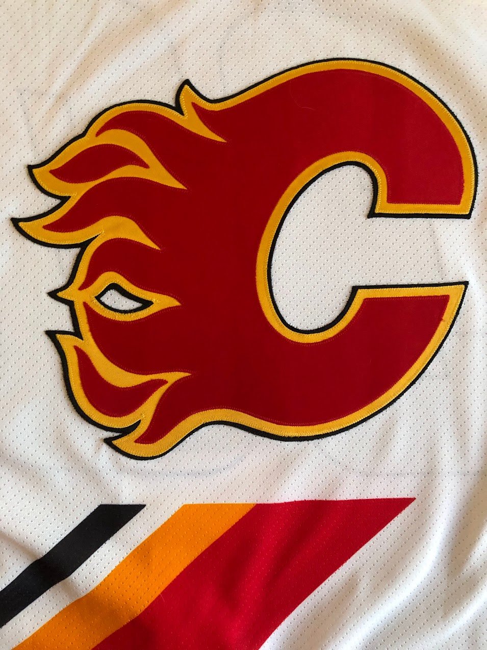 Calgary Flames Dwayne Roloson CCM Brand New Sz. 52 — Top Shelf Threadz