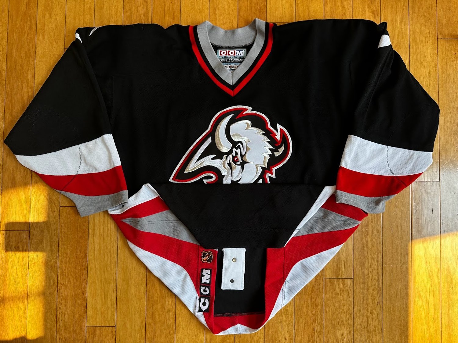 Cmp Buffalo Sabres NHL Shirt M M