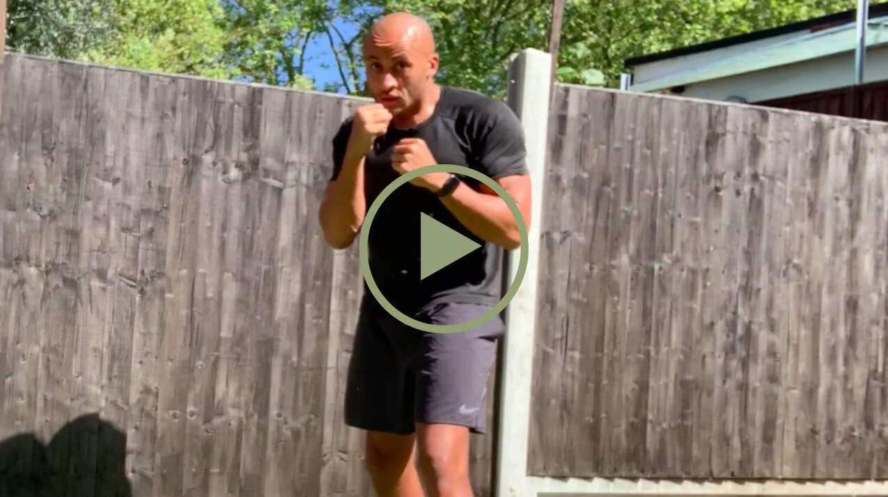 BOX WITH THE STUNTMAN