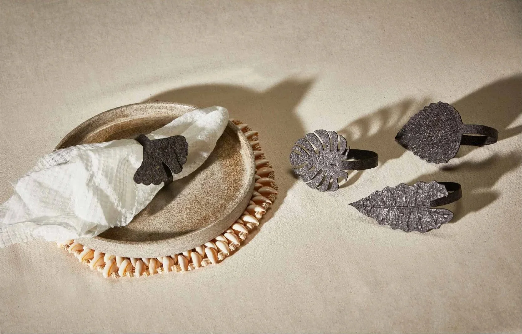 Bioleather, Plant Textiles & Seashells