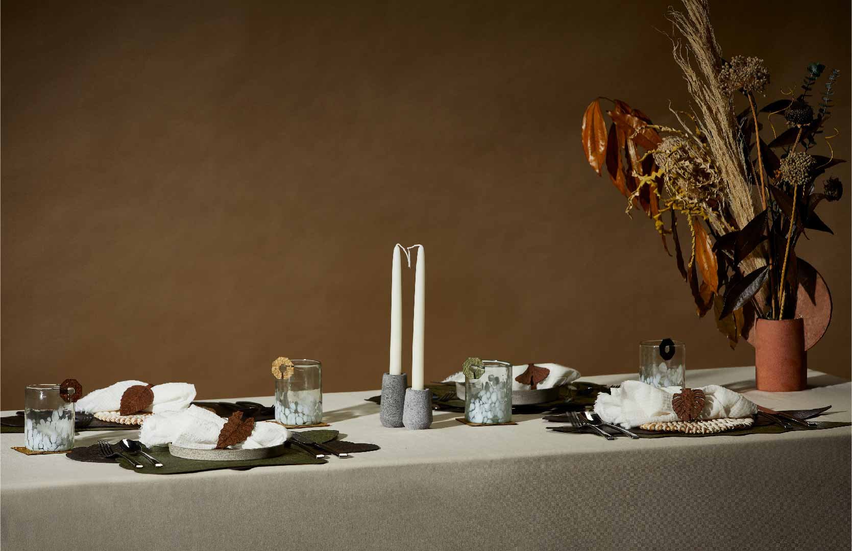 TABLESETTING-01.jpg